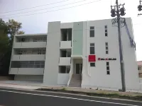 Mr.Kinjo Inn Rinzu Seragaki