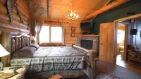 Spectacular 2600 Sq Ft Log Home on the Shores of Majestic Lake Superior