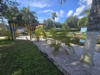 Enjoy Pool, Billiards, Sauna, Access to the Lake