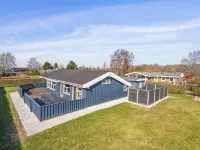 "Annegret" - 200m from the sea Hotels in Egernsund