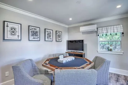 Modern Luxurious Home with Game Room