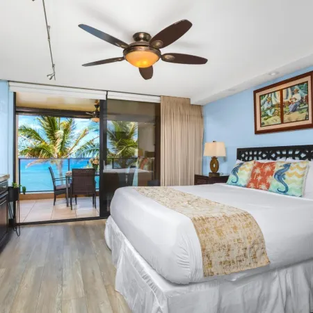 Kbm Resorts Free Car Mahana Oceanfront 2-Bedroom Penthouse with Gorgeous Sunsets Mah-1211