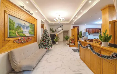 Lan Vien Villa Отели рядом с достопримечательностью «Công viên Trung tâm Thành phố Mới Bình Dương»