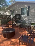 Peaceful 3-bedroom cottage on private Grass Lake. - 3 tähden