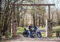 Cabin on Collier creek!! In Caddo Gap