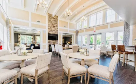 NEW Modern Beach Retreat in Amenity filled Community, 4 miles to Bethany Beach