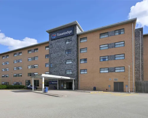 Travelodge Sheffield Meadowhall Hotels near FlyDSA Arena