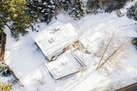 Cozy Colorado Rocky Mountain Cabin