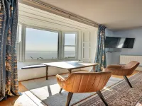Apartment in Beaumaris with Sea Views