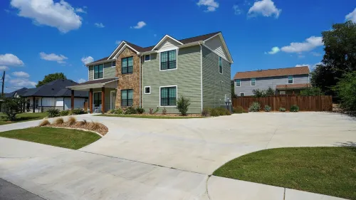 7 Bedroom 7.5 Bath Villa Perfect for Large Groups Hotel a Stephenville