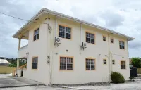 A Hidden Gem in Lovely Linden のホテル