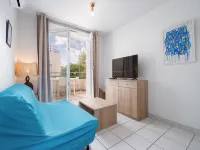 Cozy Apartment by the Sea - Apartments