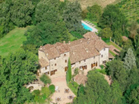 Charming House in Tuscany with Pool