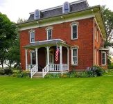 The Vine Bed & Breakfast, LLC - Breakfast