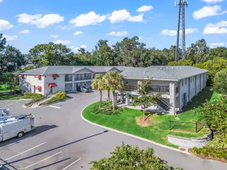 Ocala Suites