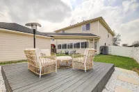 寬敞的休斯頓家，帶有私人庭院和火坑！