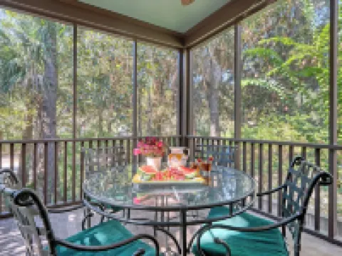 Cypress Cottage Home located in East Beach near everything Kiawah has to offer! Hotels in Kiawah Island
