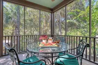 Cypress Cottage Home located in East Beach near everything Kiawah has to offer!