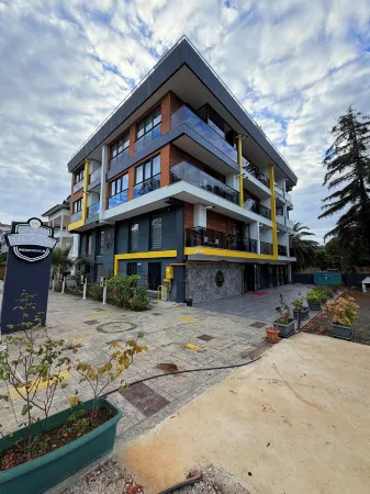 Deluxe Beach Residence