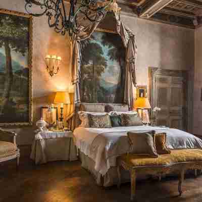 Mr & MRS Smith Residenza Napoleone III Rooms