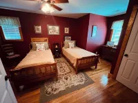 Hartselle Guest House in the ❤️ of North Alabama-walking distance to downtown