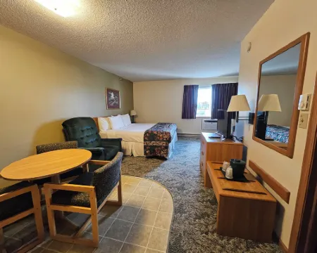 Lincoln Host Motor Inn Hotels in Escanaba