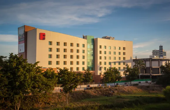 庫利阿坎嘉年華酒店