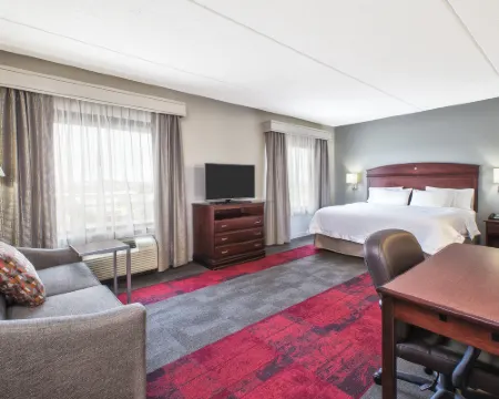 Hampton Inn & Suites Madison West Hotels in Madison