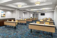 Hampton Inn & Suites Coconut Creek - 2-Star