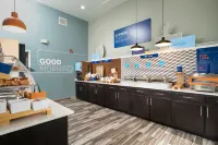 Holiday Inn Express & Suites MEMPHIS ARPT ELVIS PRESLEY BLV by IHG - Aamiainen