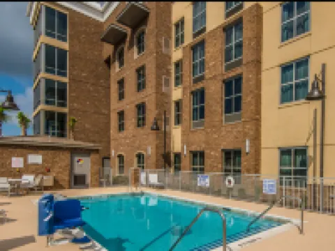 Staybridge Suites CHARLESTON - MOUNT PLEASANT by IHG マウント・プレザントのホテル