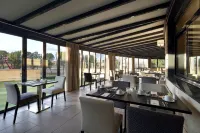 유로스타 마드리드 포로 트레스칸토스 호텔