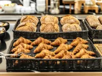 Ibis Styles Zurich City Center - breakfast