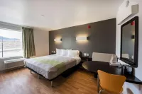 Studio 6 Mccarran, NV - Sparks - Tahoe - Reno Industrial Center Hotels in Storey County