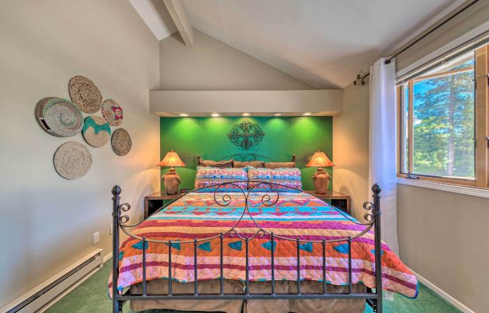 Eclectic Home w/ Deck: 4 Miles to Ski Cloudcroft!