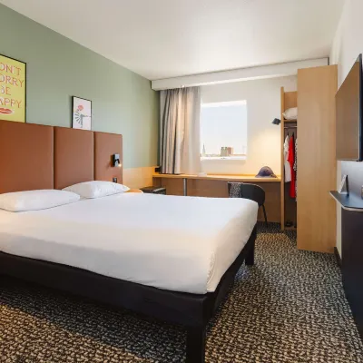 Ibis Rennes Centre Gare Sud Hotels near Triangle Metro Station, Rennes, Triangle Metro Station
