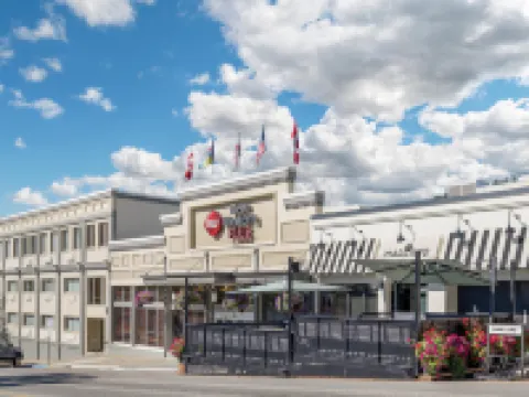 Best Western Plus Baker Street Inn  Convention Centre Hotels in Central Kootenay