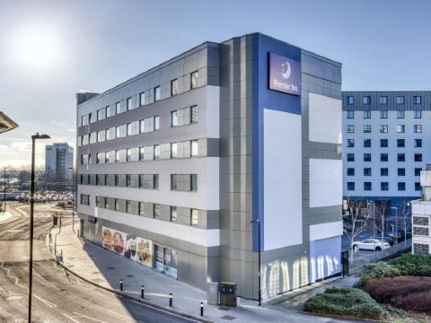 Premier Inn Southampton City Centre (West Quay)