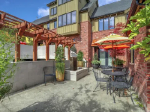 The Eagle Harbor Inn Hotels in Kitsap County