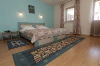 Pensiunea Maria , Floresti - Homestay
