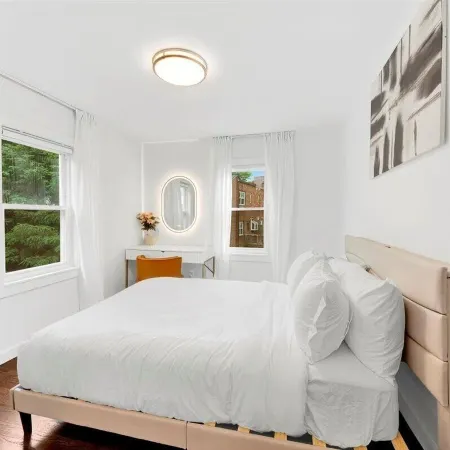 Modern Comfort in the Heart of NYC