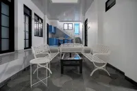Hotel O 94843 Syariah Hj. Lilis Sukabumi - 2-Star