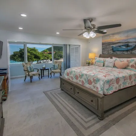 Wow! 3 Br! Remodeled Waterfront Unit, Sapphire Beach, Ocean View, Private Patio