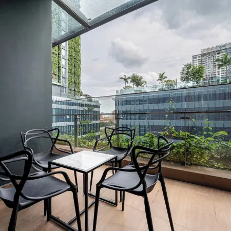 Lumiere Somiluxstay condotel suites Отели рядом с достопримечательностью «Курортный отель Binh Quoi 2»