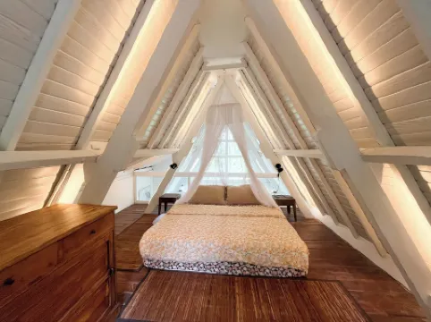 Frame Cabin with Endless Rice Field View