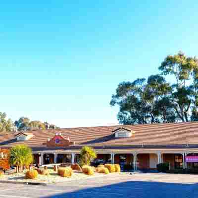 Mercure Port of Echuca Hotel Exterior