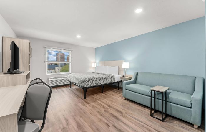 WoodSpring Suites Wilmington Riverfront