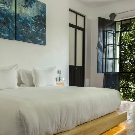 Agrado Guest House