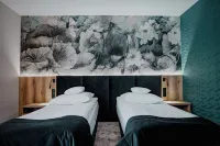 Hotel Pałac Poledno - 수영장