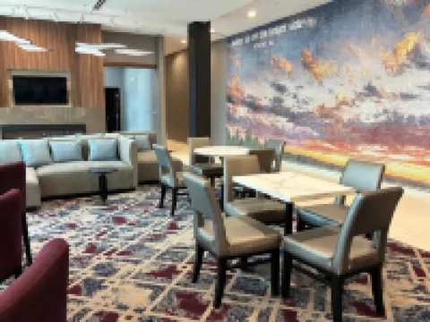 La Quinta Inn & Suites by Wyndham Athens I-65 Hotels in Athens